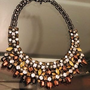 Stella & Dot beautiful stone necklace
